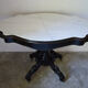 Table violon Napoléon III en bois noirci et marbre blanc, XIXe siècle