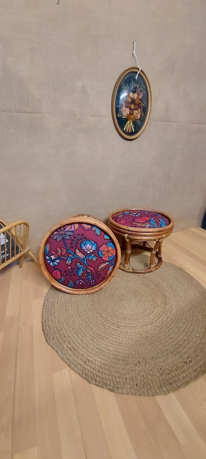 Pair of rattan stools