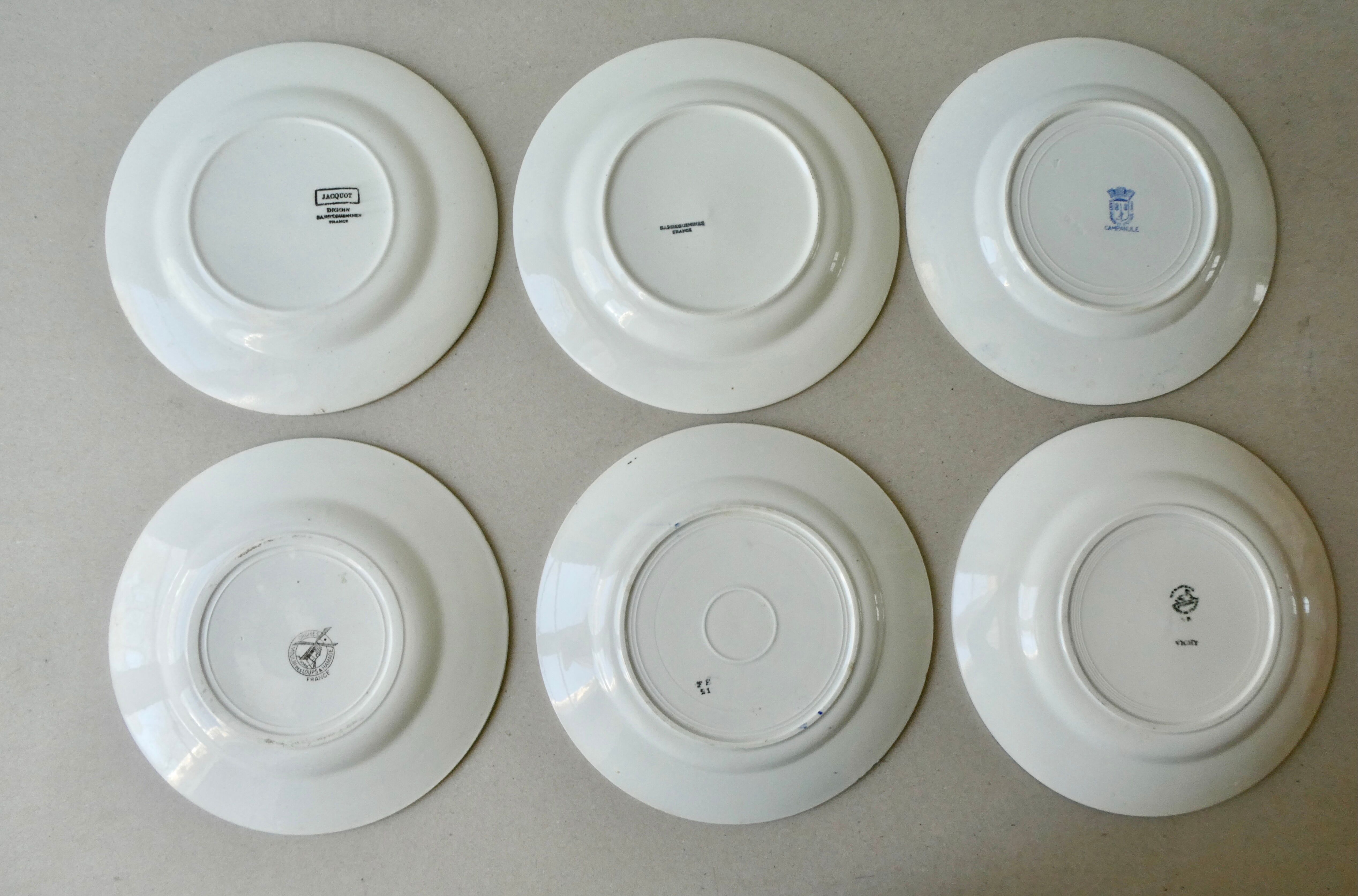 6 flat plates, blue décor, 23 cm