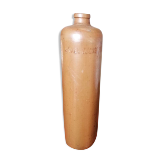 Erven Lucas sandstone bottle