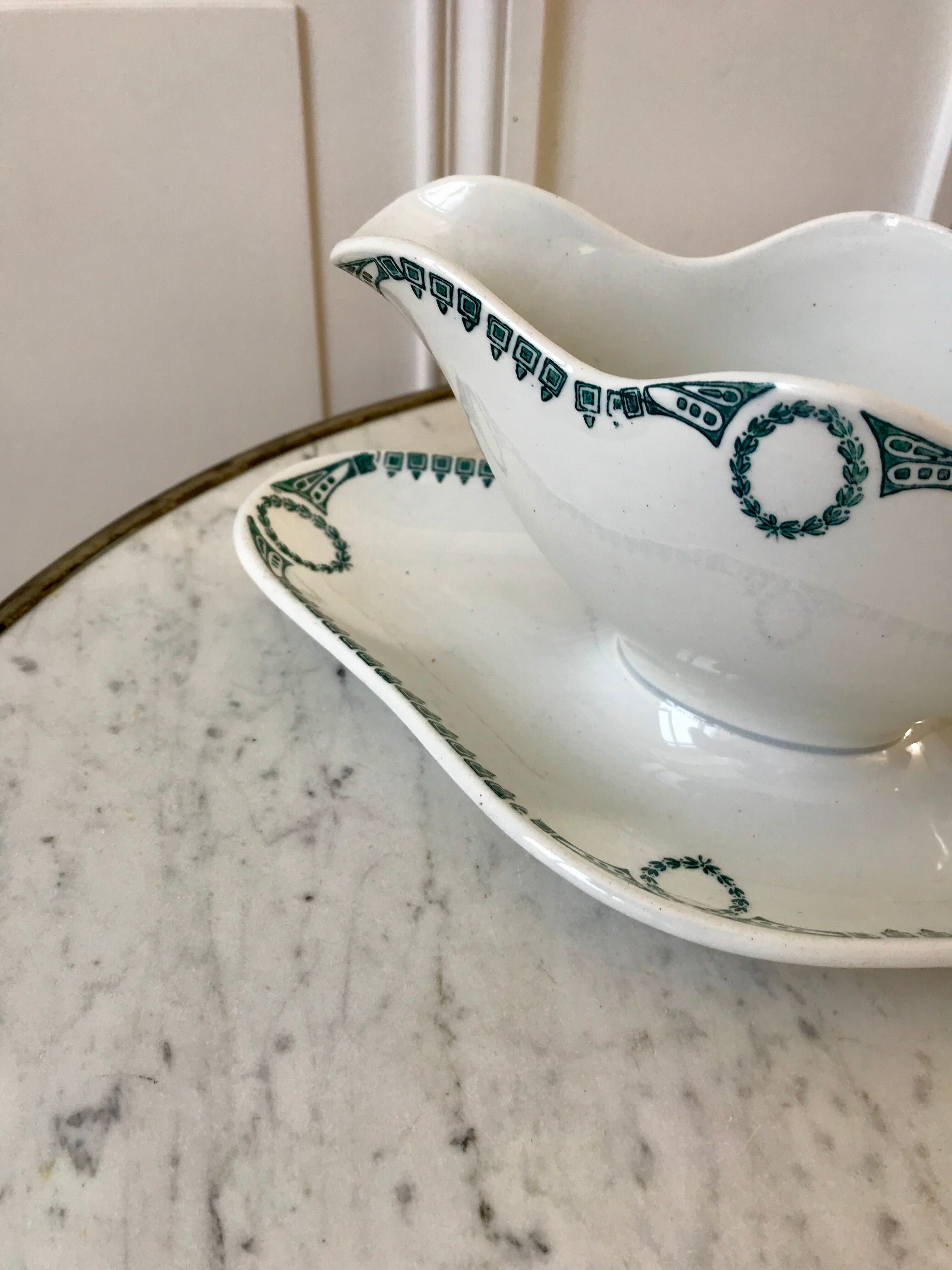 Gravy boat Terre de Fer Saint-Amand XIXth