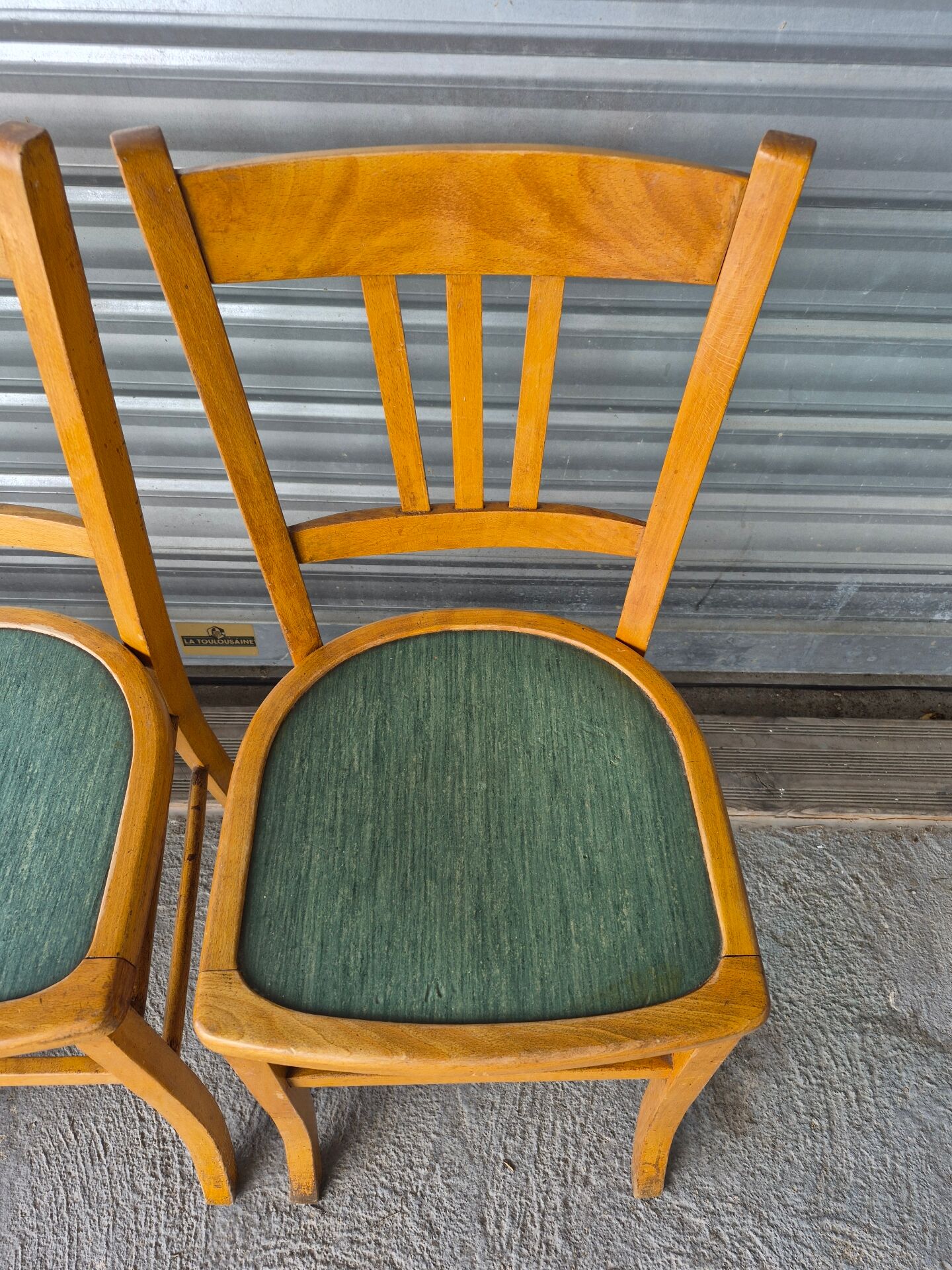 Set of 4 vintage bistro chairs