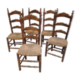 Suite de cinq chaises anciennes