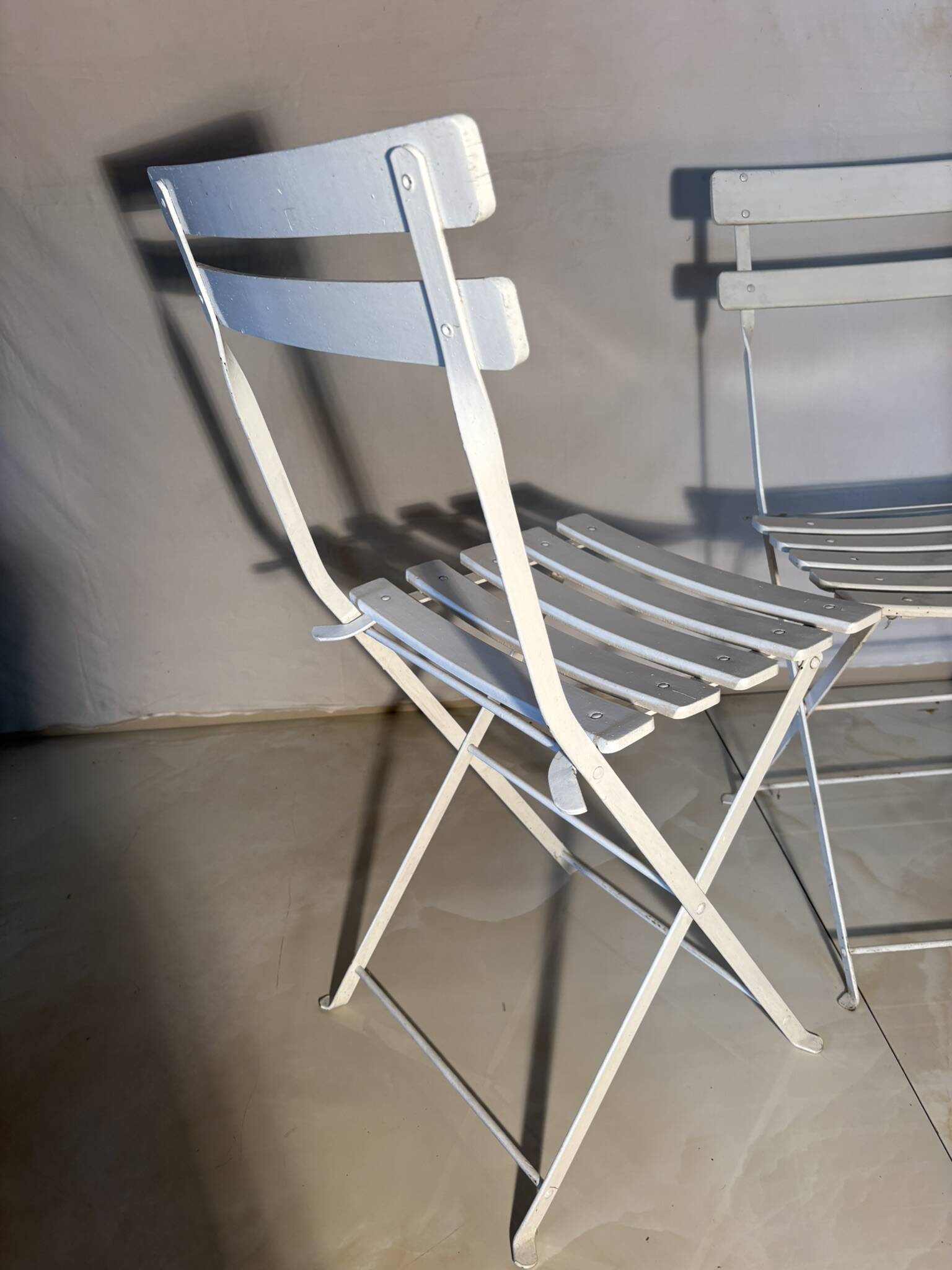 Bistro-style folding garden furniture set – table and 3 chairs