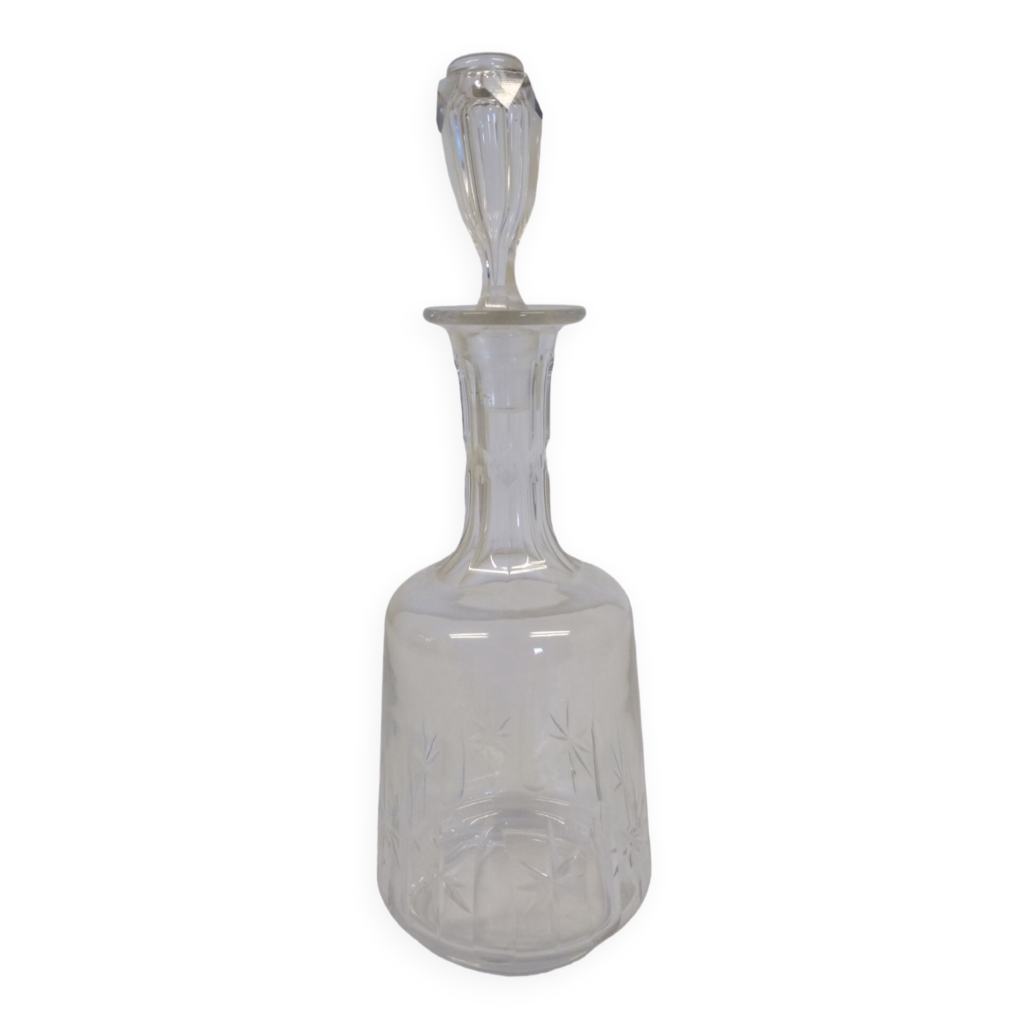 Numbered crystal decanter with stopper