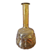 Carafe vintage en verre ambré moulé à décor en relief