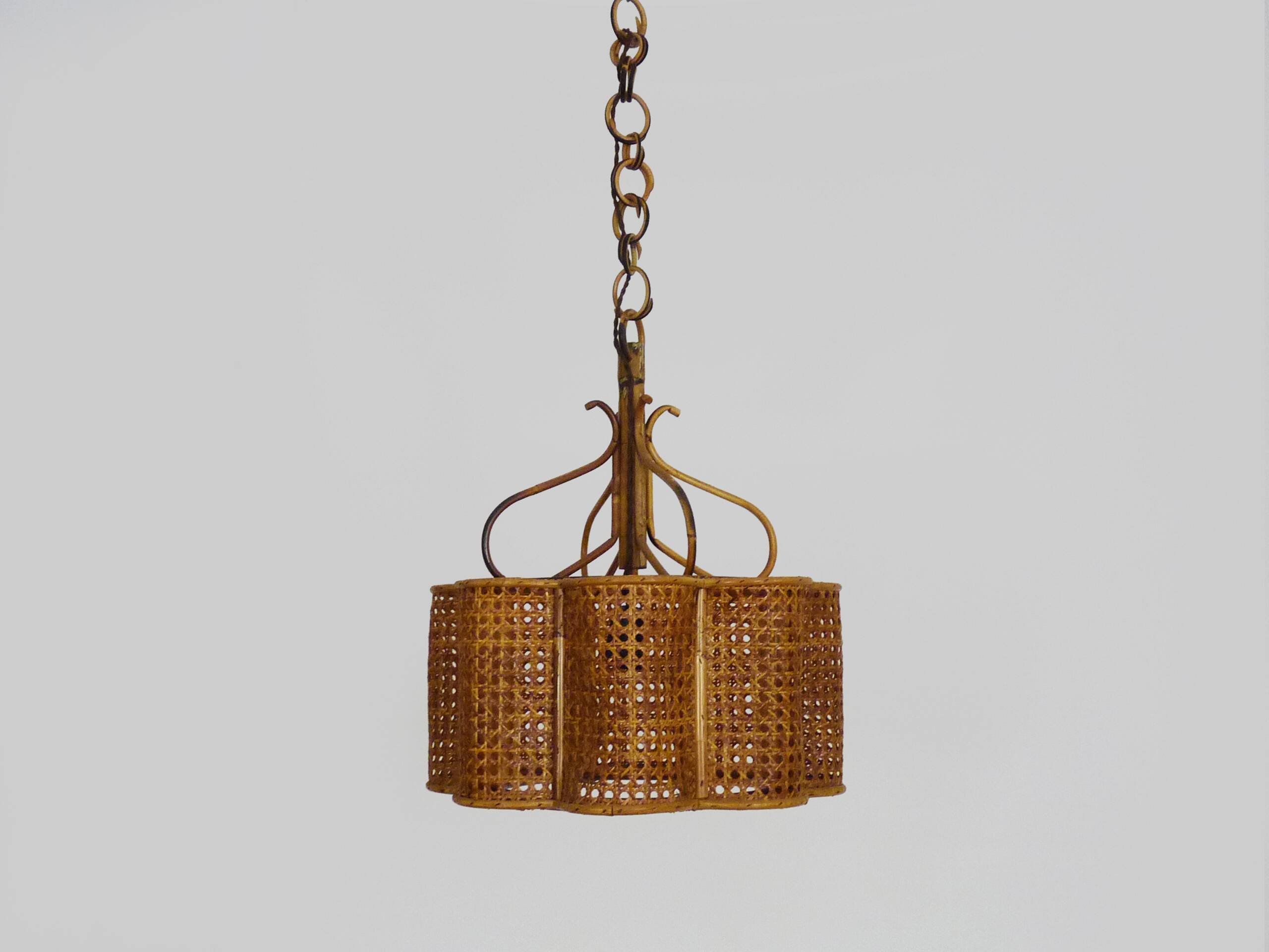 Ancienne suspension en rotin et cannage. Vintage années 60 70