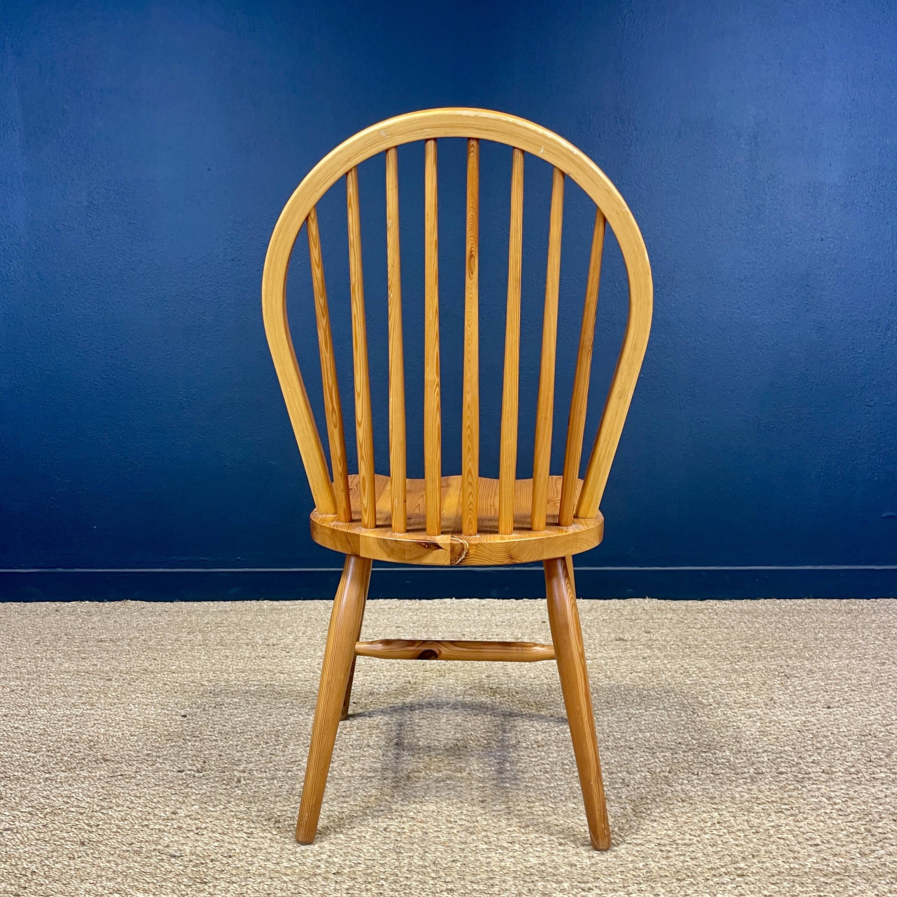 Set of 6 solid pine chairs from the 80s