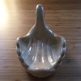 Empty swan ceramist pocket