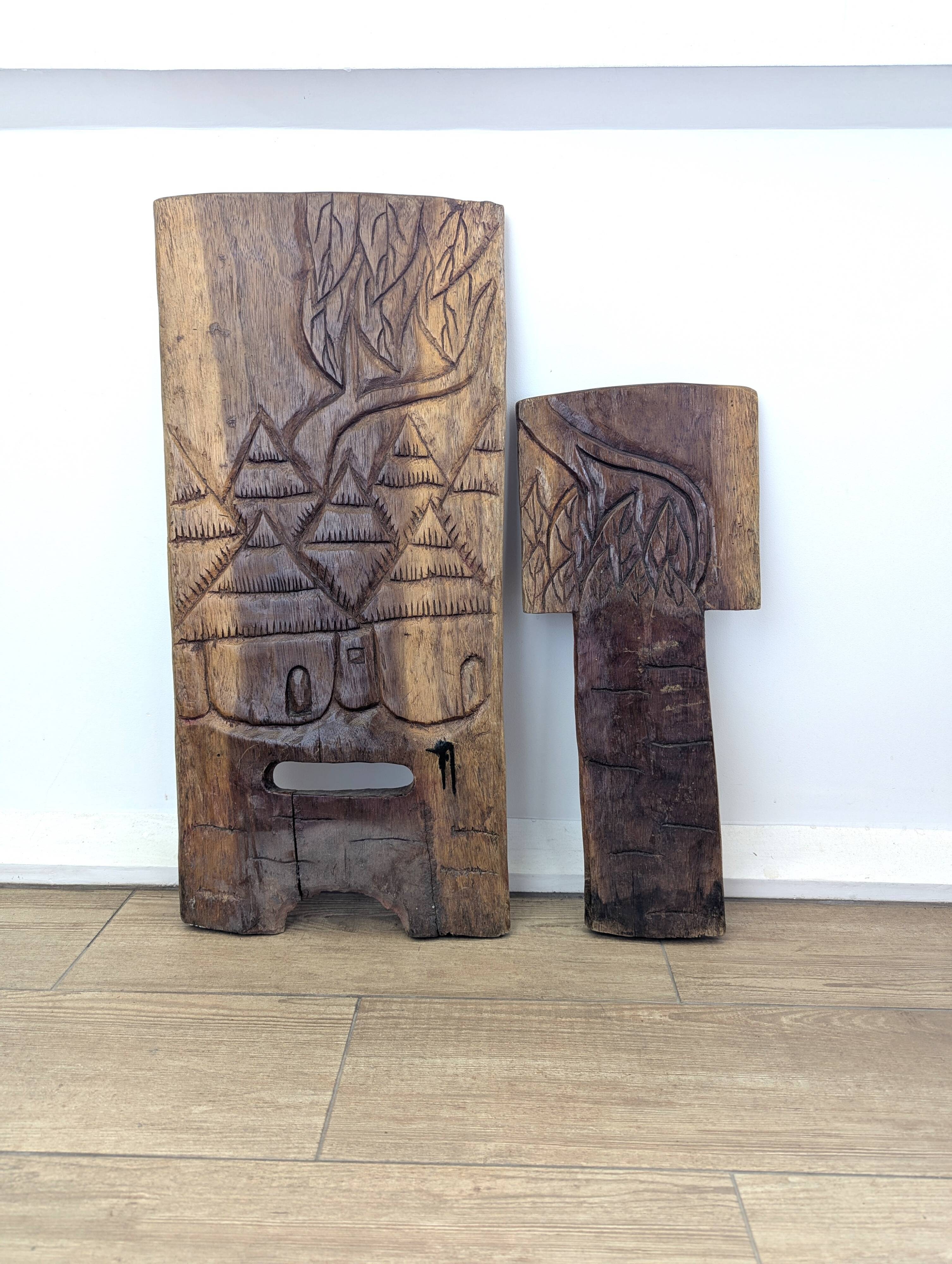 African solid wood palaver chair – Carved motifs