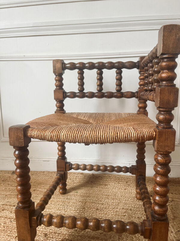 Chaise coin du feu bois et paille