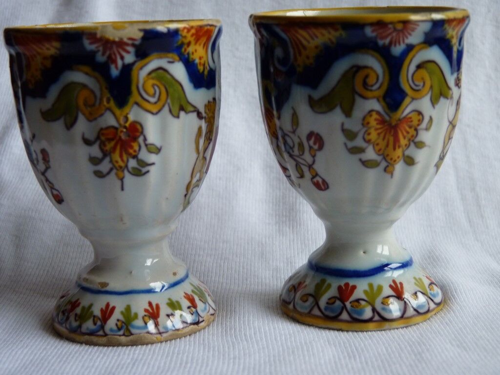 Egg cups couple Rouen faience