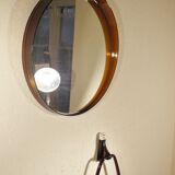 Round mirror and towel rack 1970
