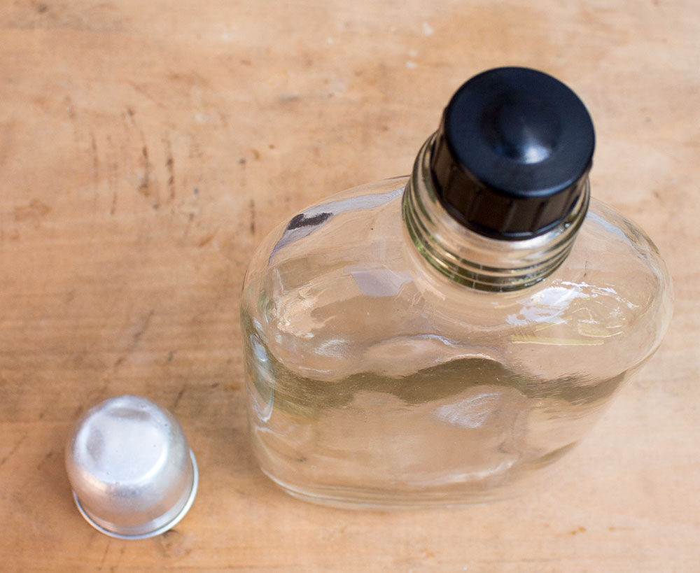 Old Suede pocket bottle