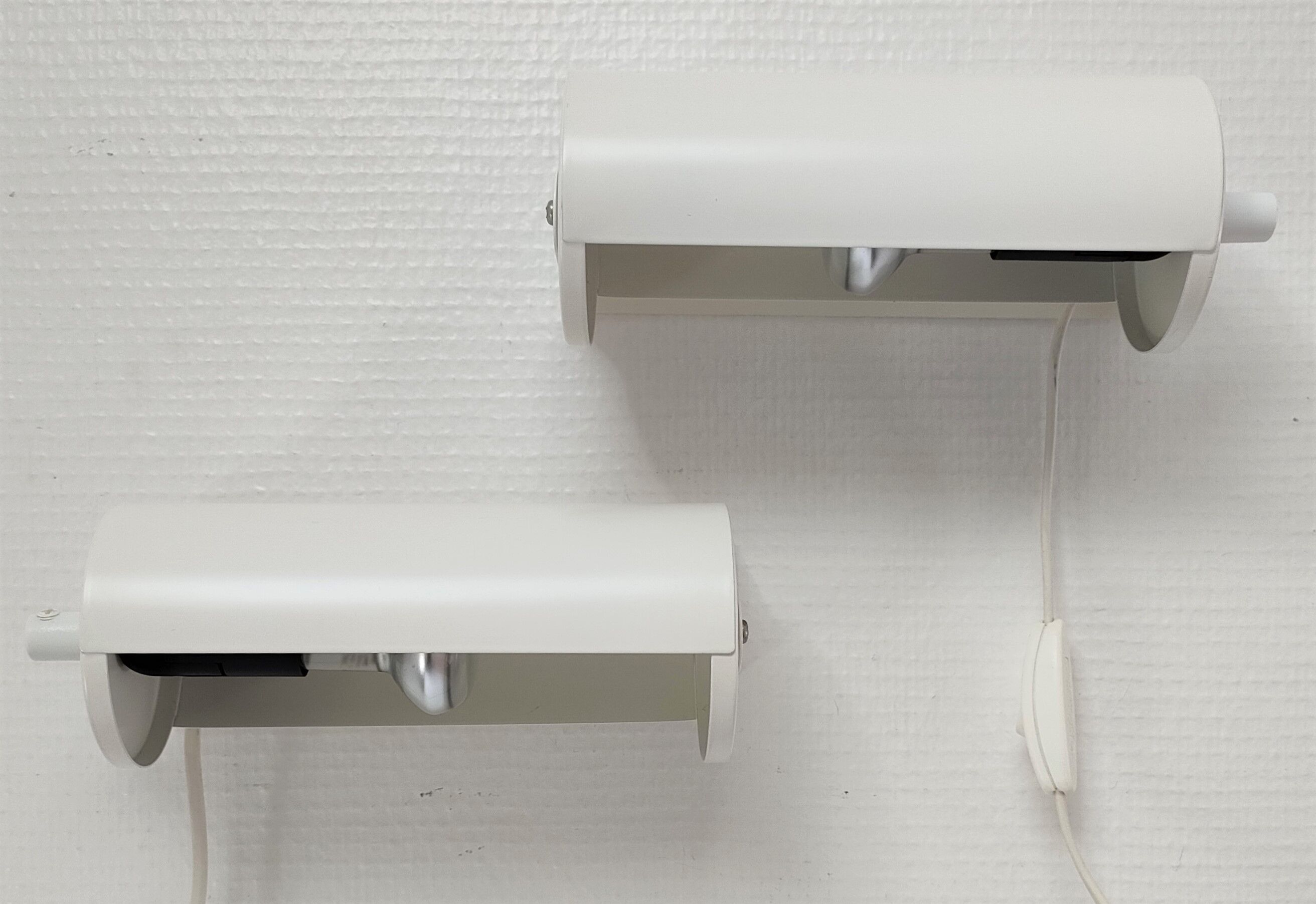 Pair of wall lamps Ikea vintage design Lod V413 white metal