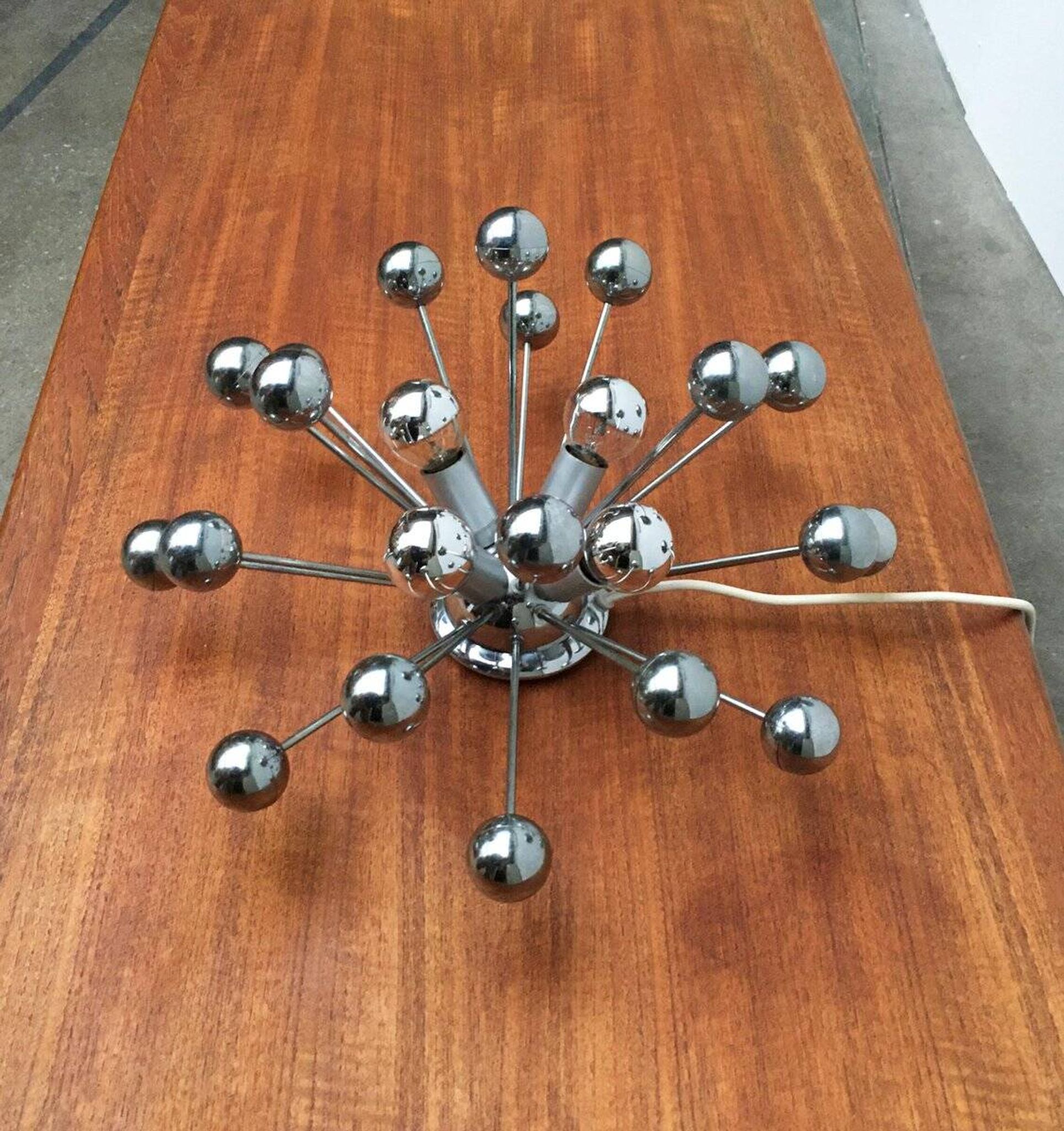 Lampe de table atomique allemande de l'âge spatial du milieu du siècle de Cosack