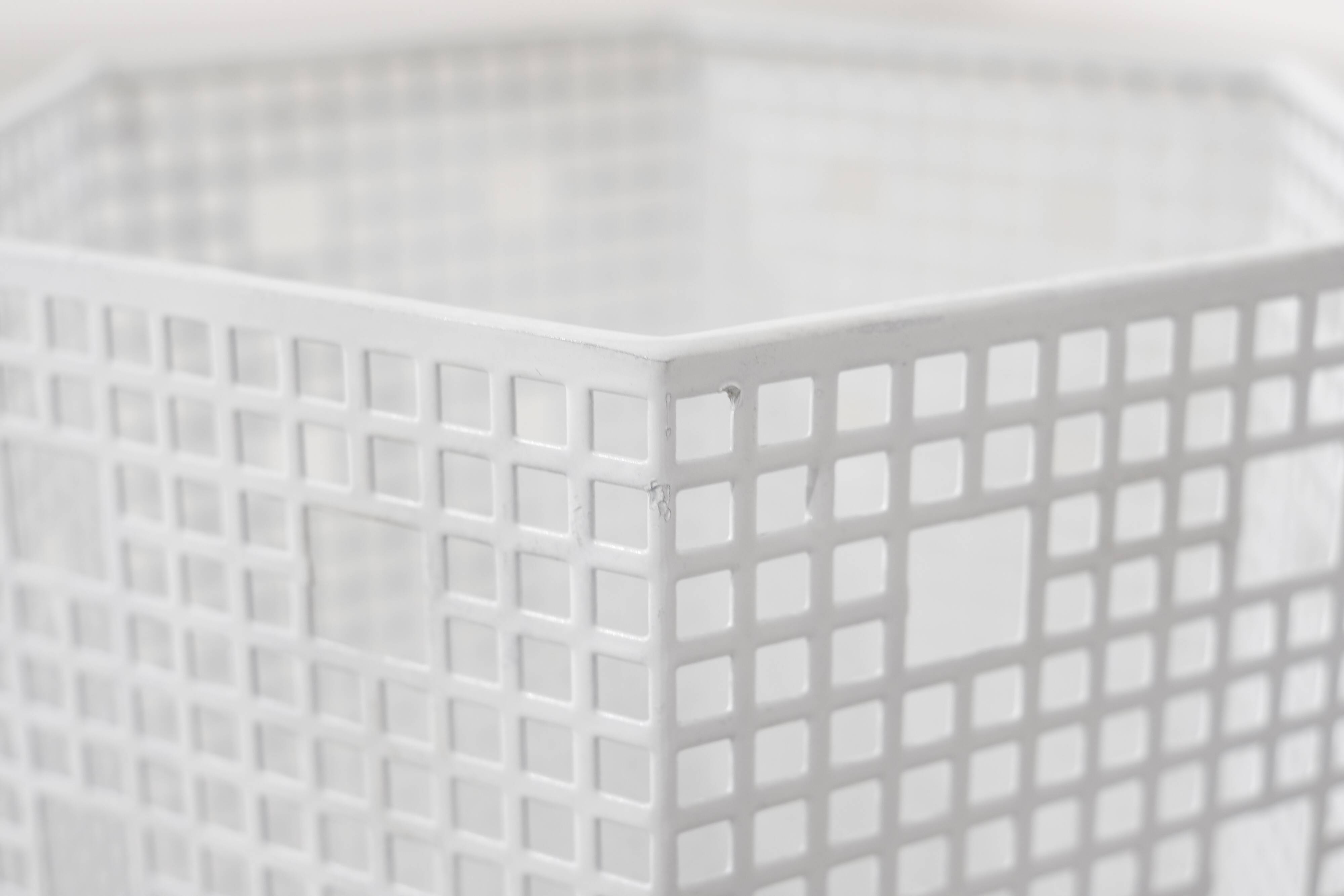 Porte-parapluies Josef Hoffmann pour Bieffeplast, Allemagne, 1905.