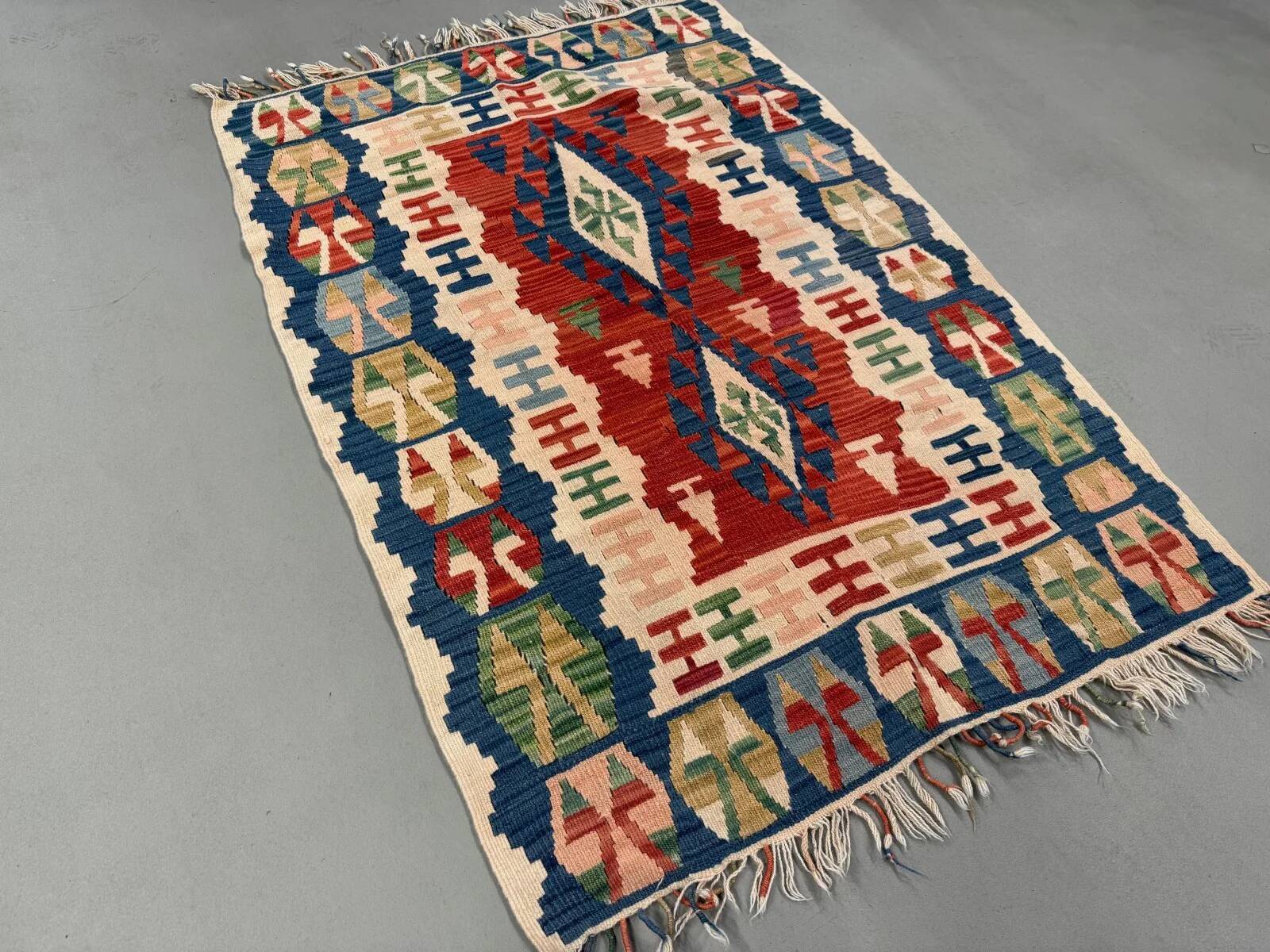 Grand kilim turc vintage 160x112 cm en laine kelim moyen 2519