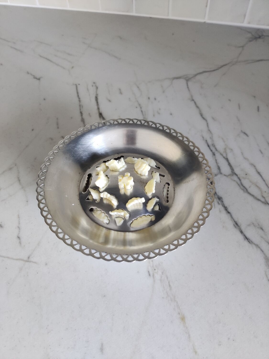 Butter dish