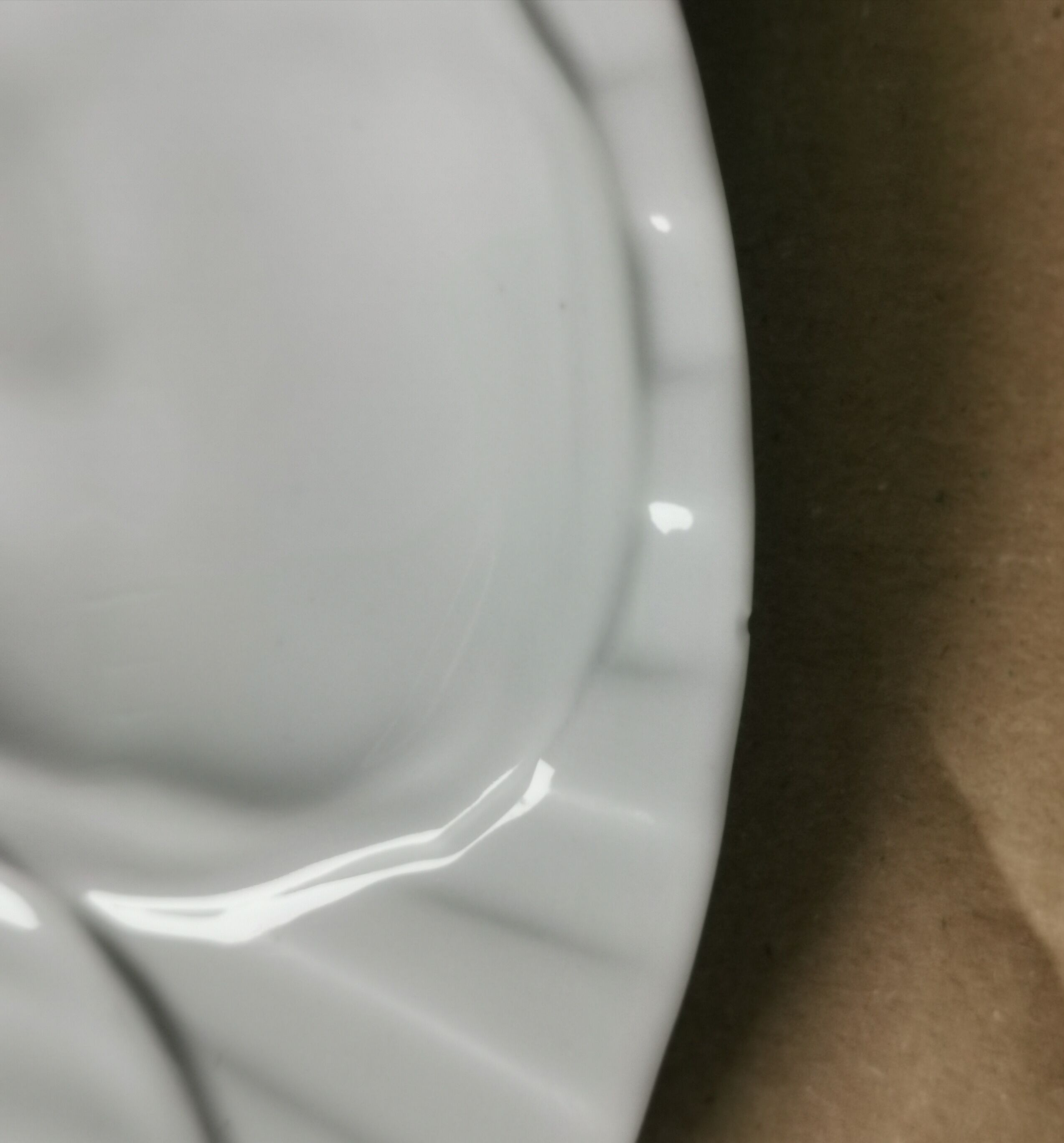 Ensemble de 6 assiettes Pillivuyt porcelaine blanche