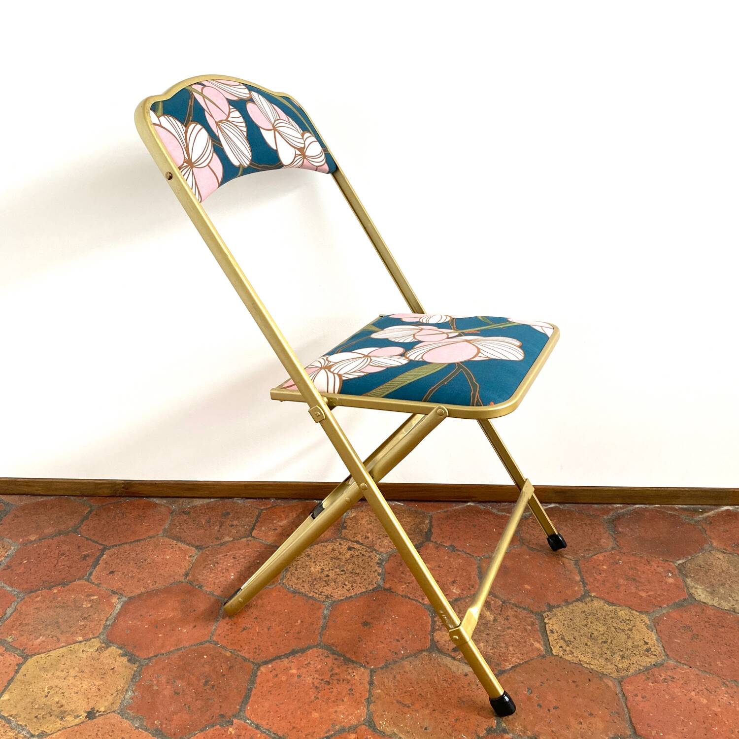 Upcycled vintage folding chair - Olga