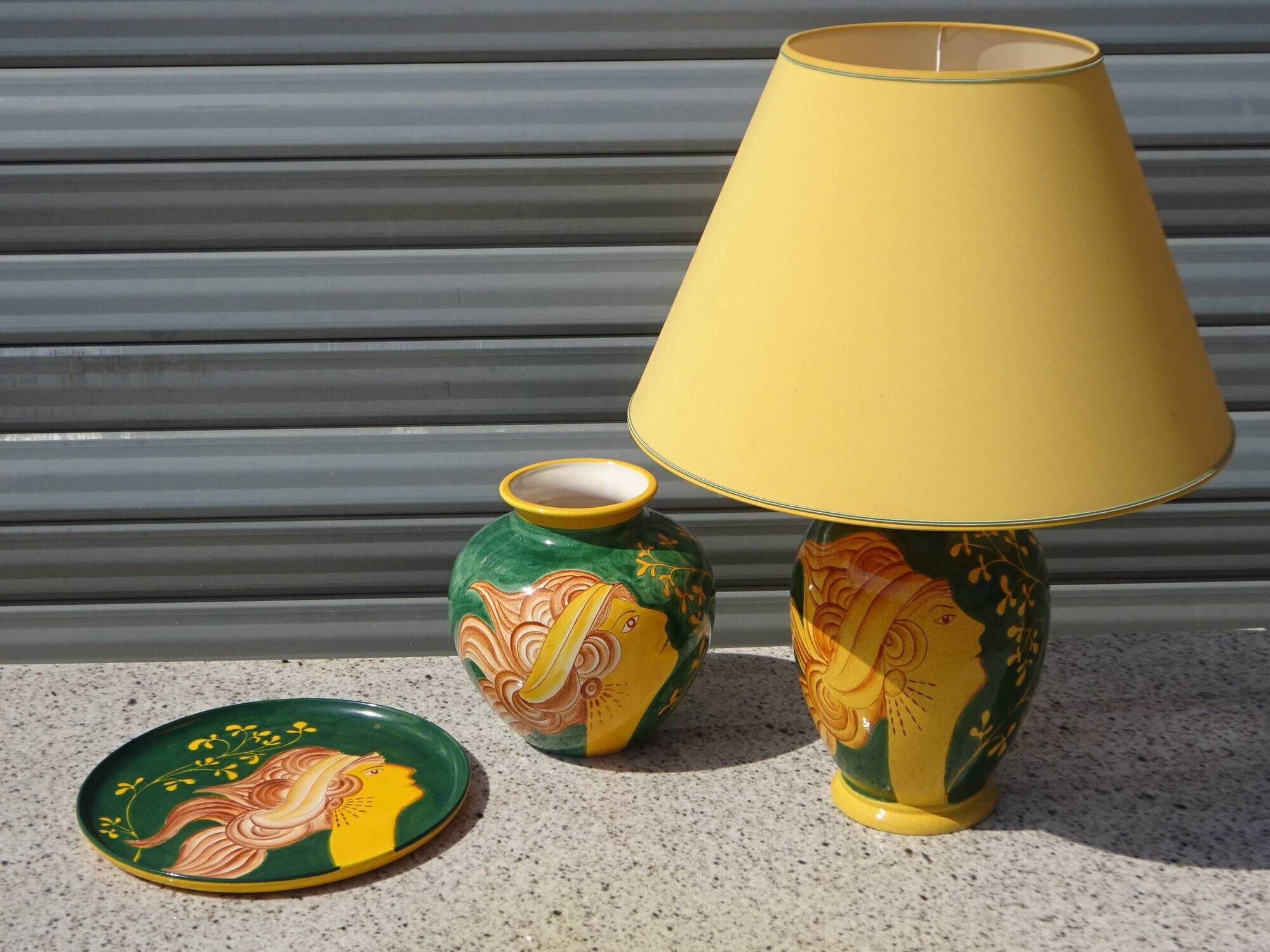 Ceramic lamp L. Drimmer with vase and matching plate.