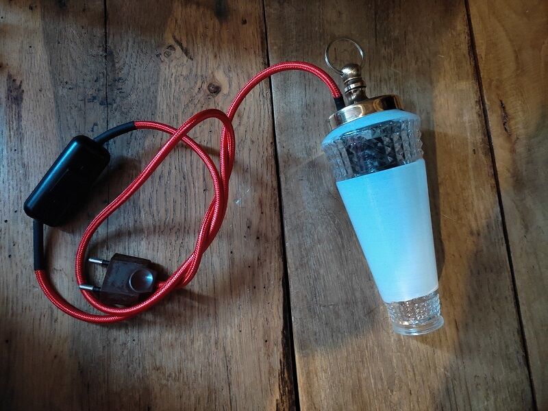 Walker lamp lampshade tulip glass diamond tip