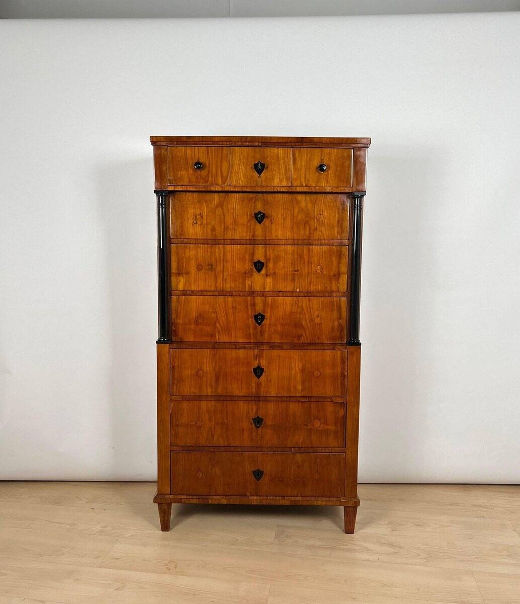 Biedermeier Chiffonier in Cherry Veneer, South Germany, 1830s
