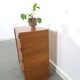 Armoire à chaussures avec poignées rondes noires, n° 1