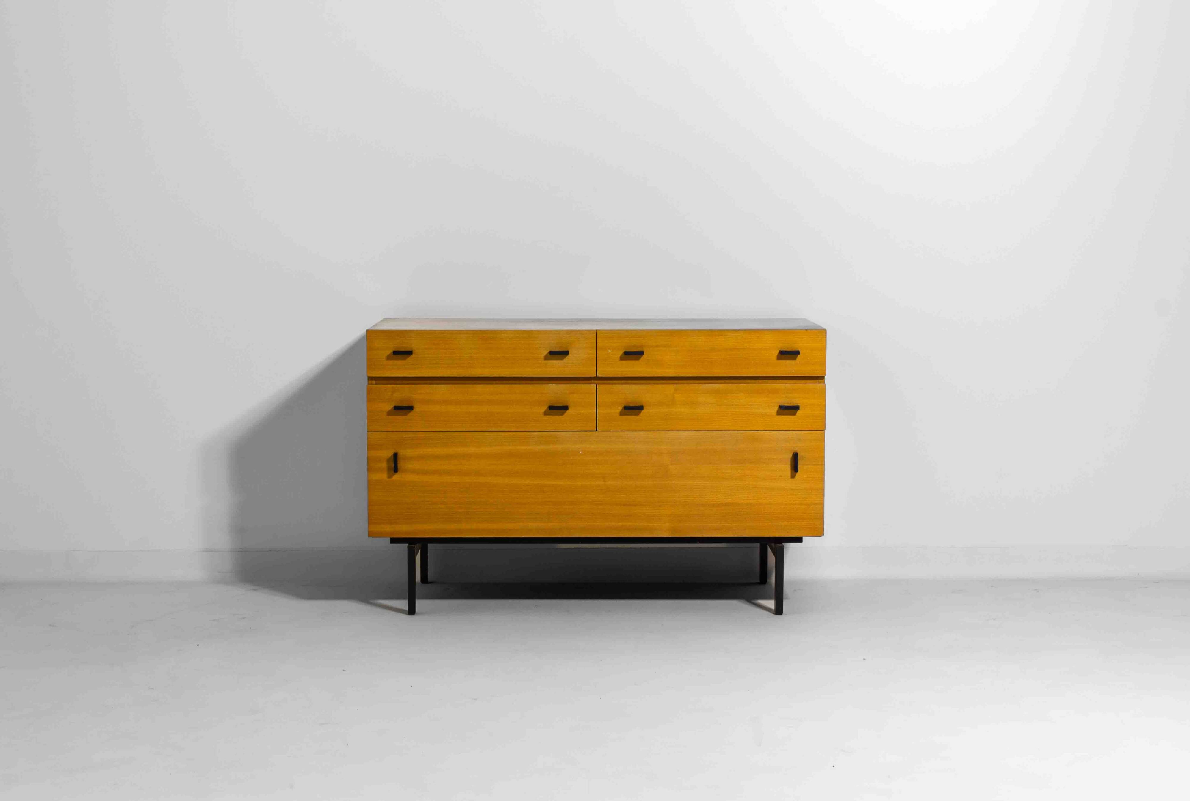 Commode en hêtre par Roger de Winter, Belgique années 1960