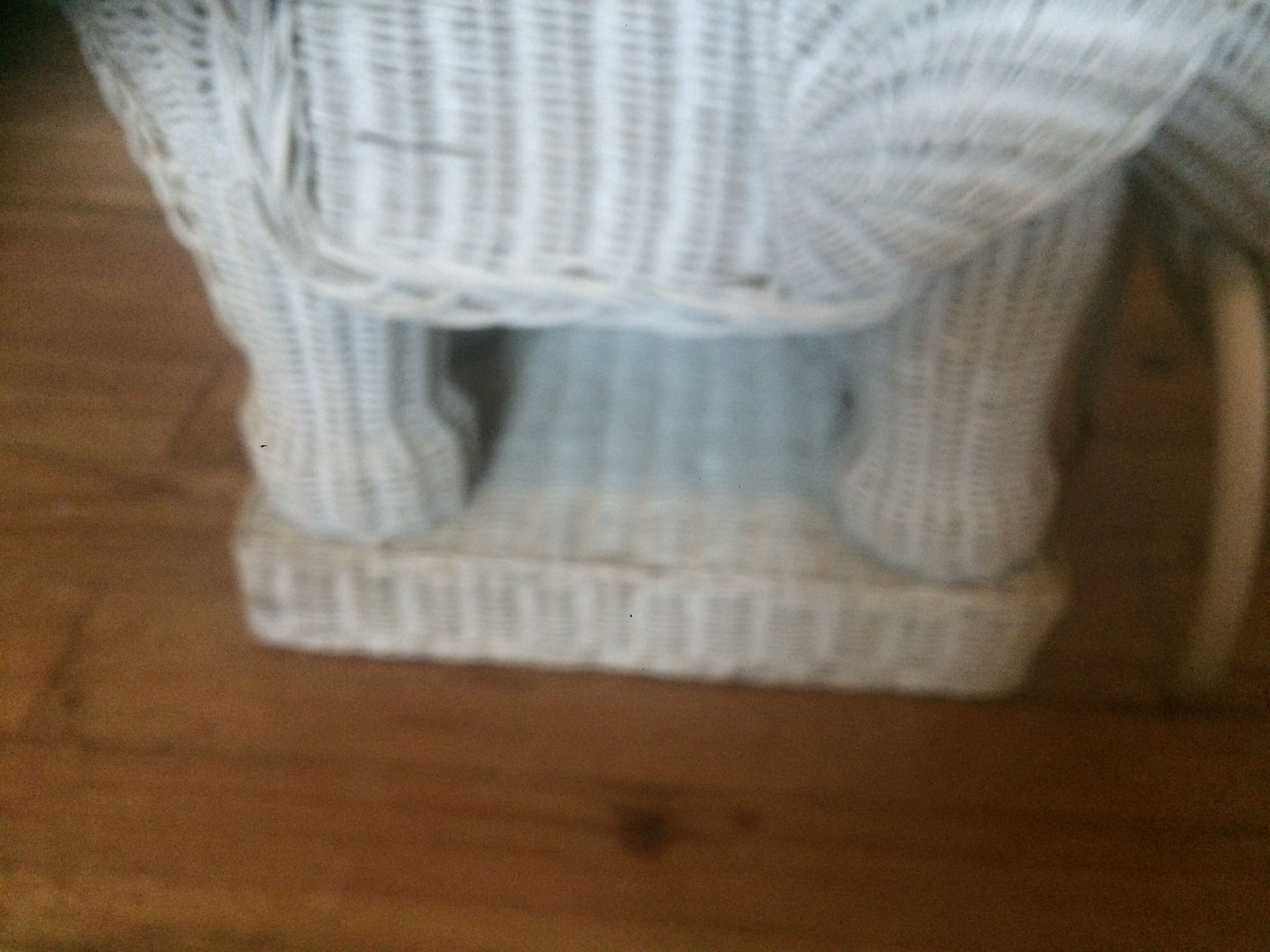Vintage elephant wicker table 70