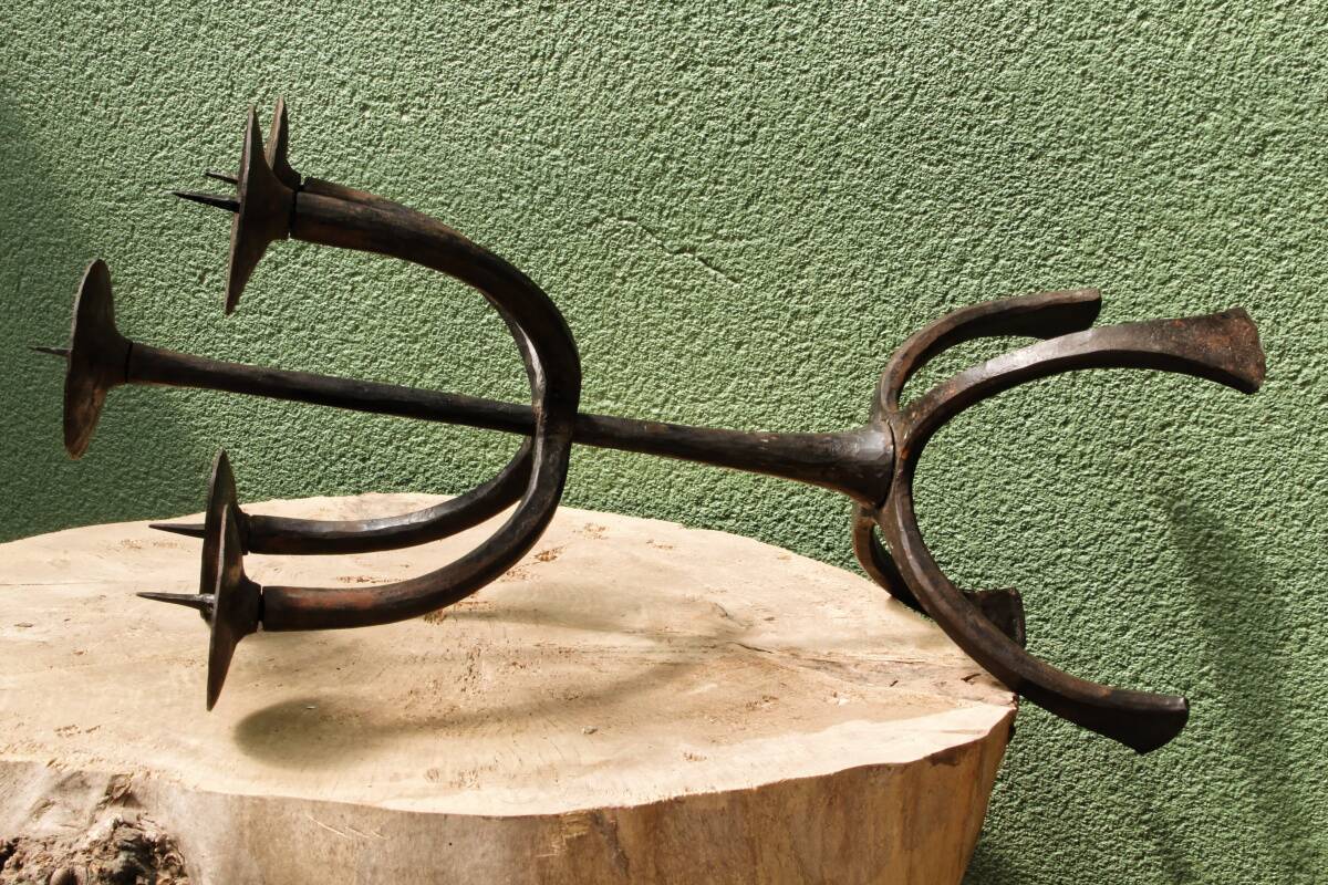 Brutalist wrought iron candle holder, Marolles workshops