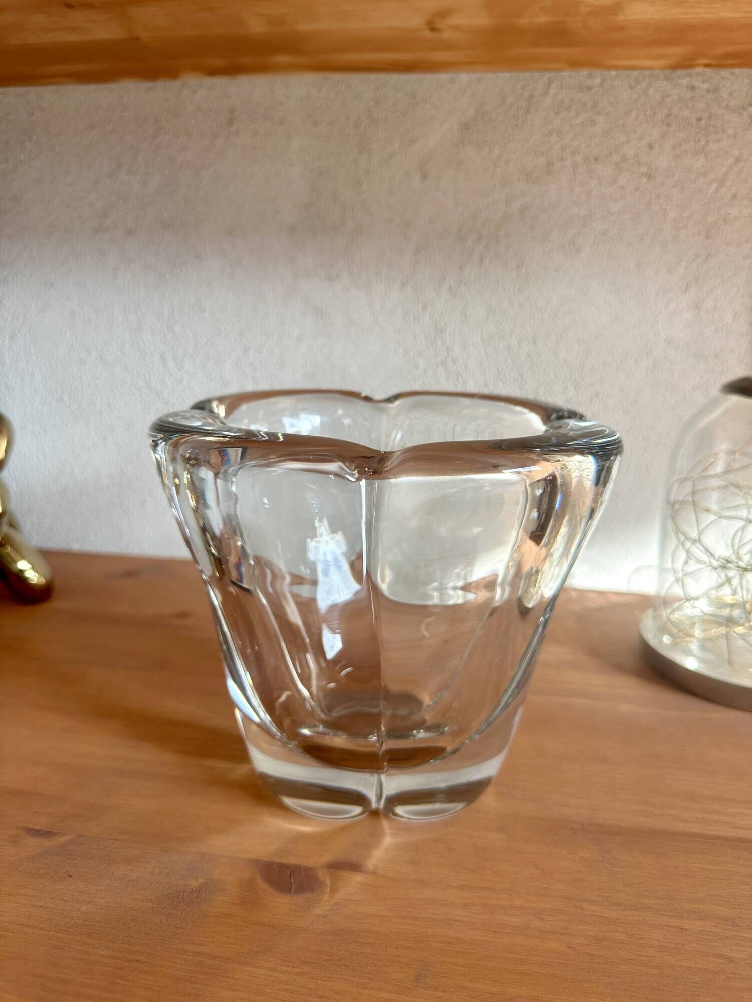 Daum nancy transparent white vase