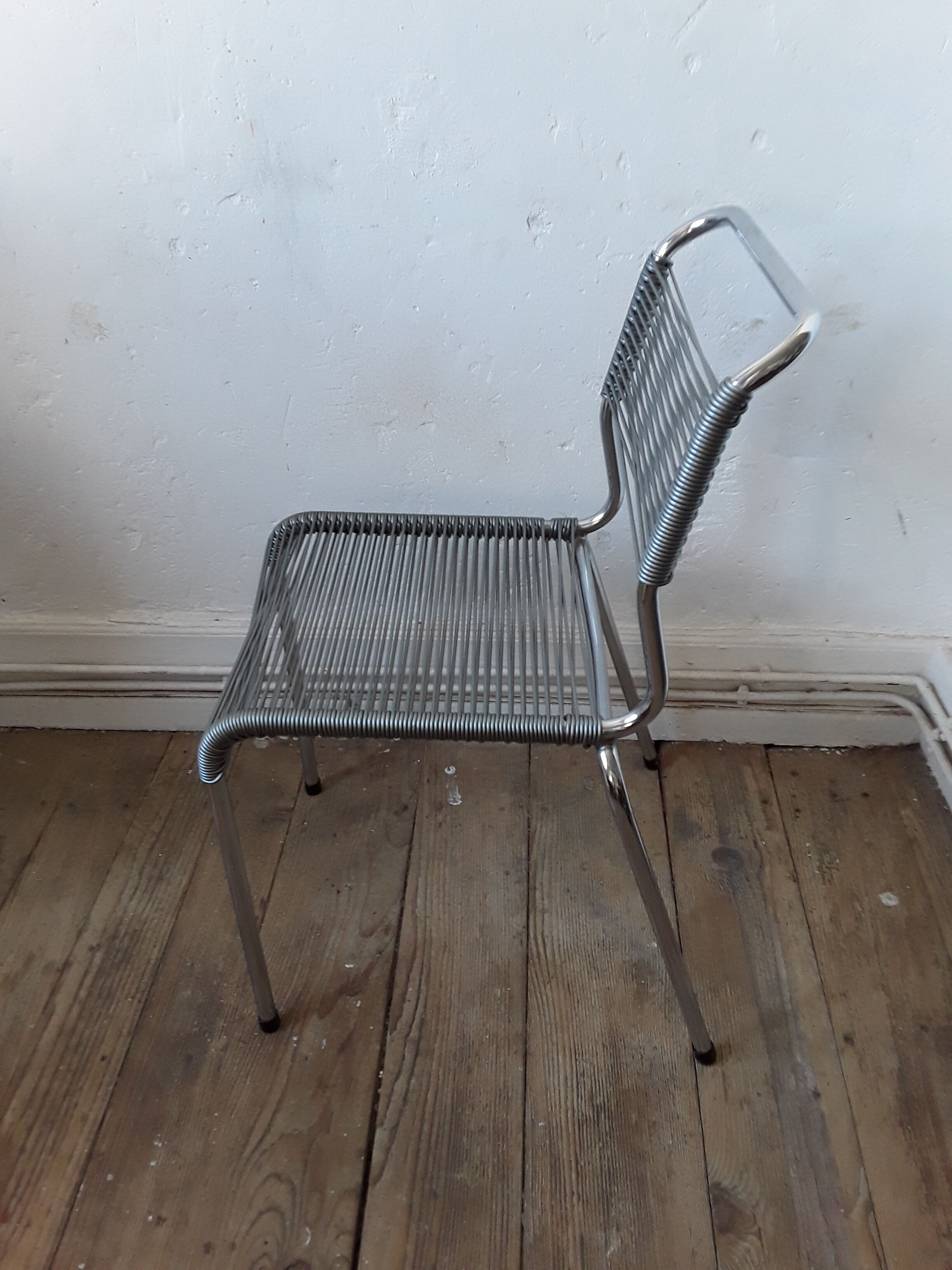 Chaises scoubidou vintages