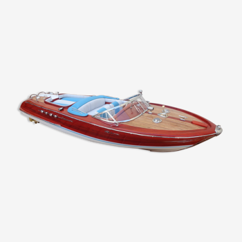 Model boat aquarama riva 65 cm