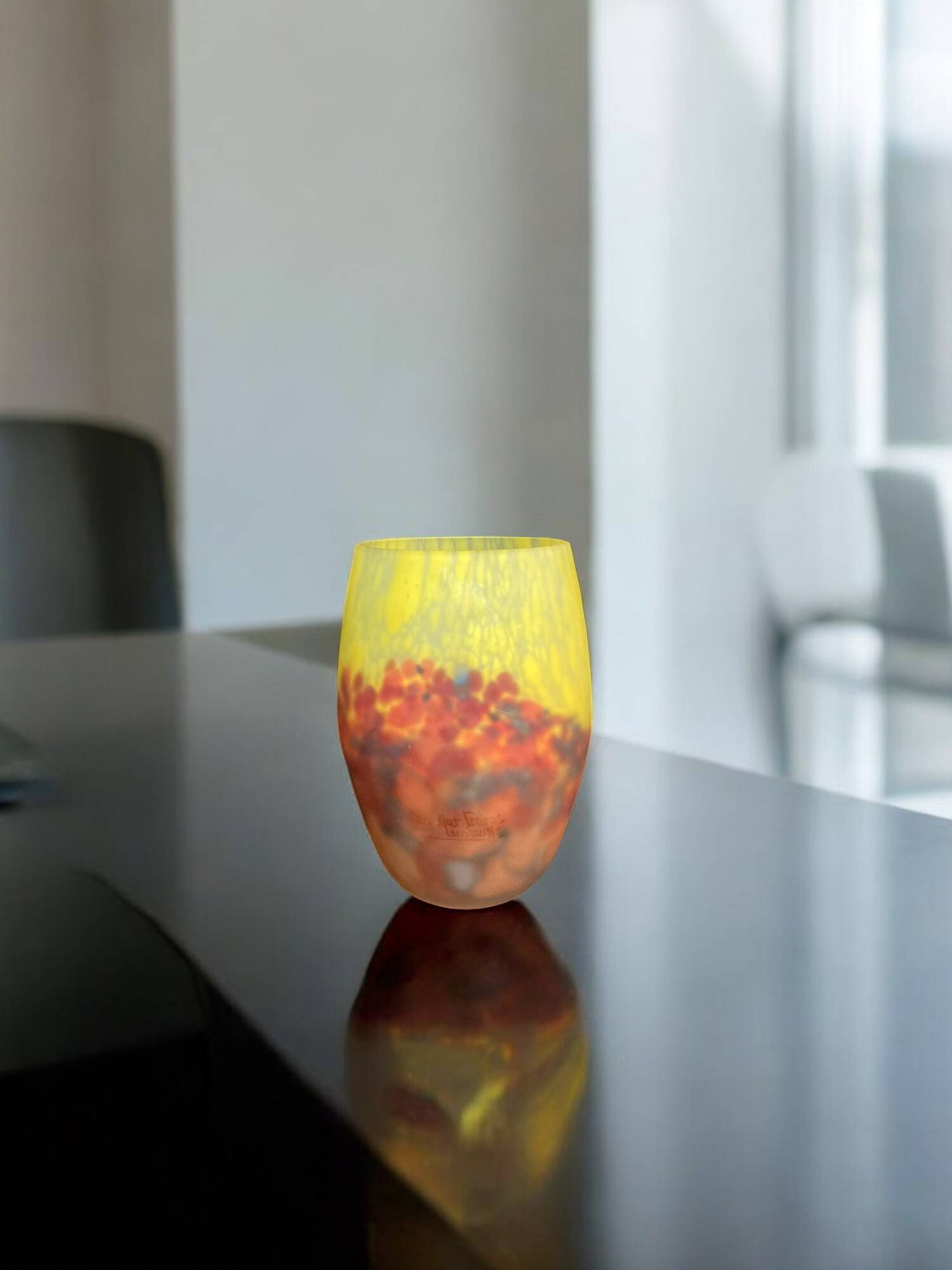 Art déco, vase en verre marmoréen muller frères vers 1930
