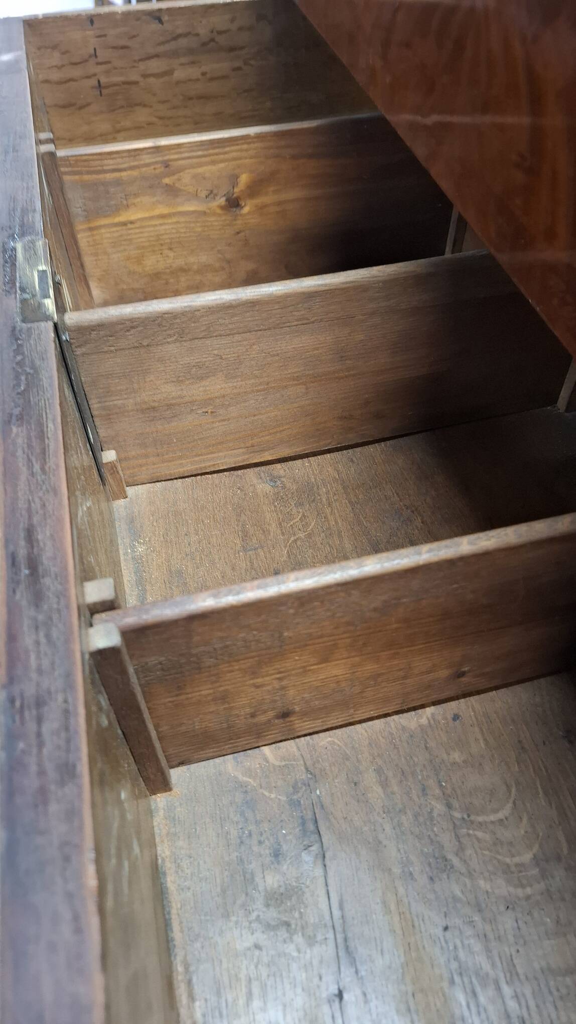 Mahogany Weekly Chest Return from Egypt