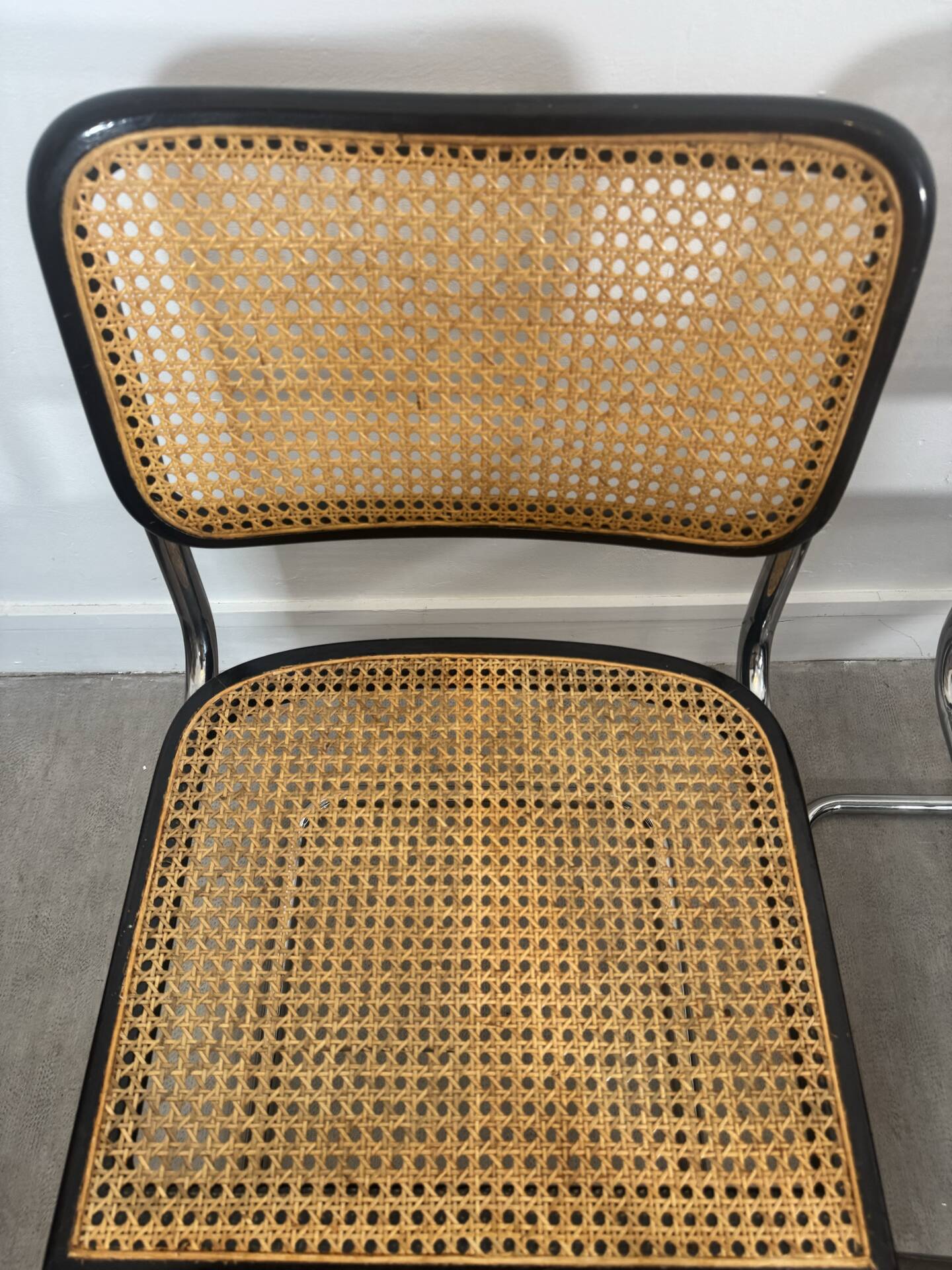 Lot de quatre chaises Marcel Breuer Cesca b32