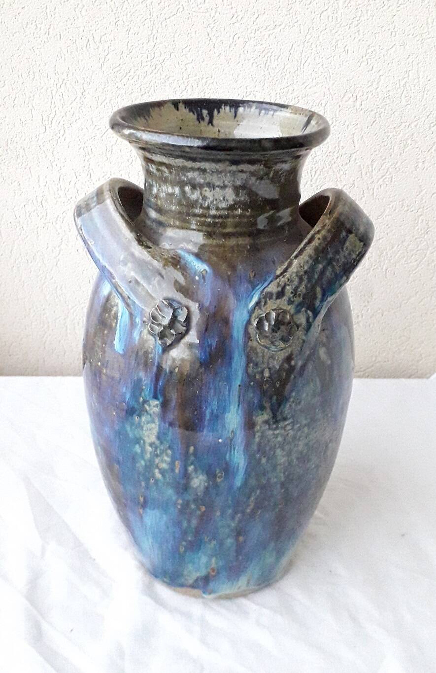 Avonts glazed stoneware vase