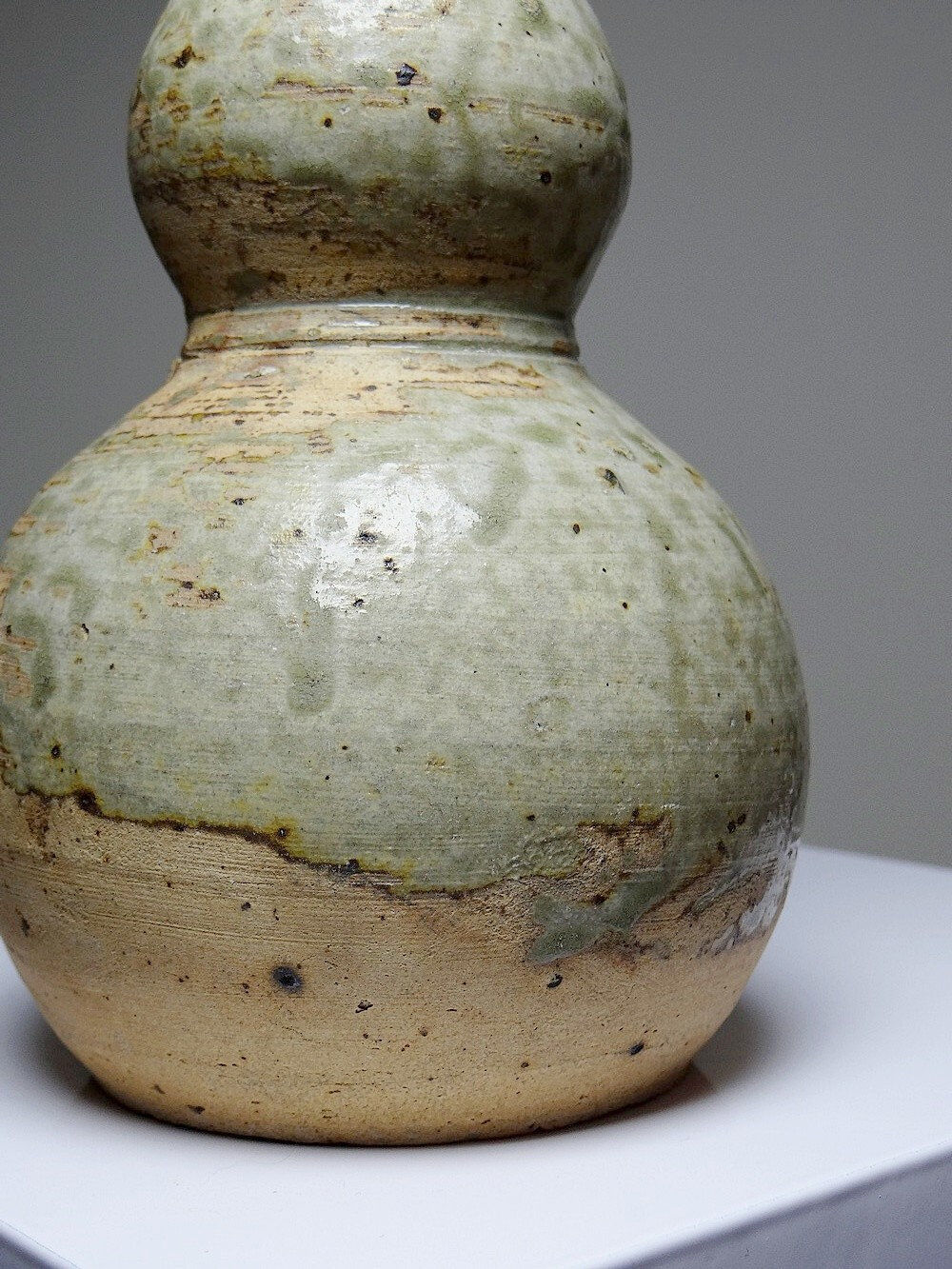 Small double sake ceramic flask from Iga, vintage/antique collection.