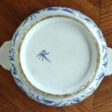 Old Delft flowerpot with bird decor