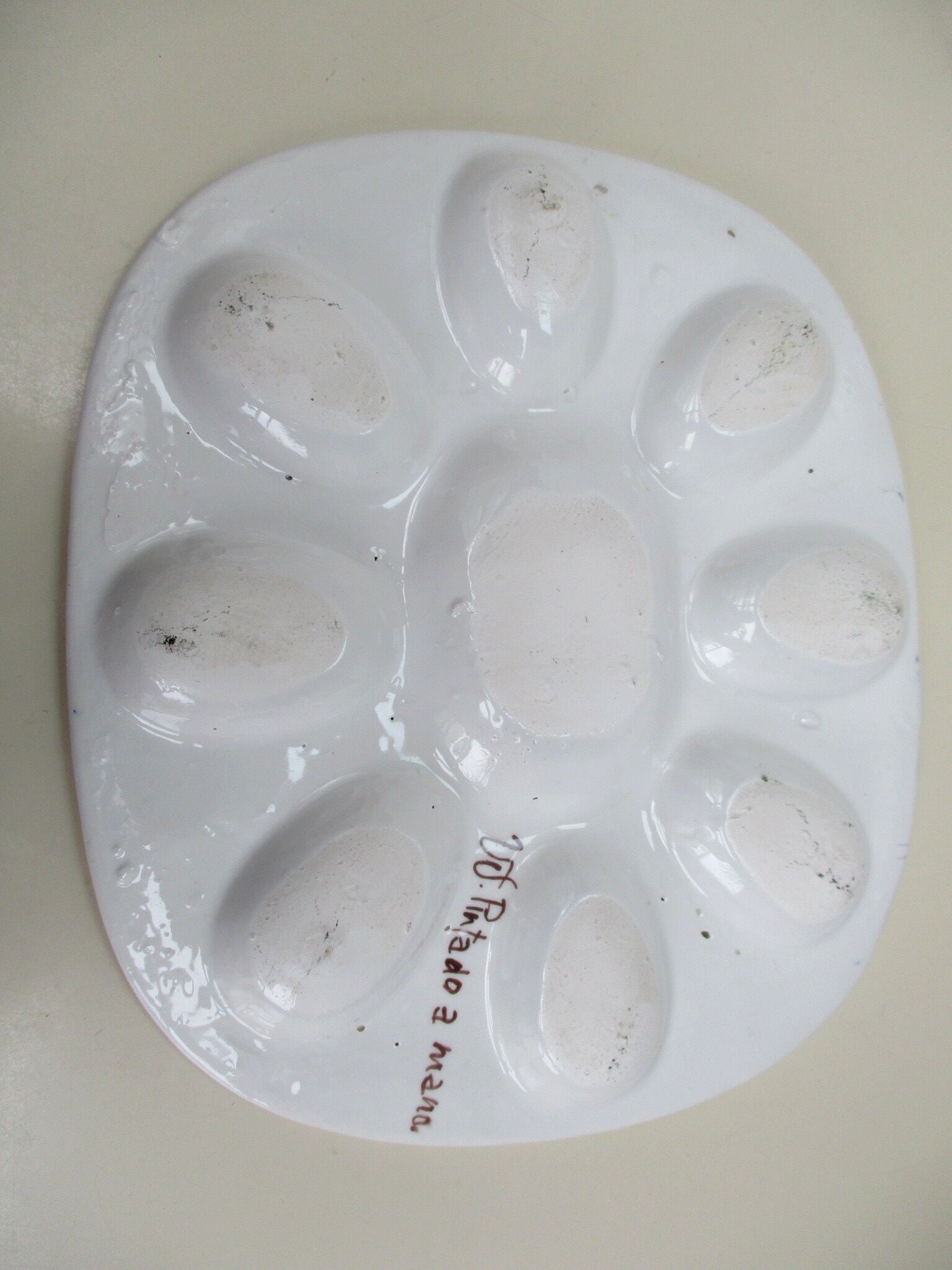 Ceramic egg dish