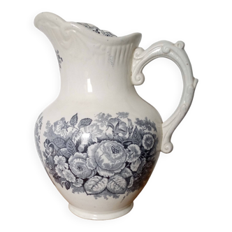 Nimy pitcher