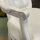 Fauteuil cabriolet de style Louis XV moderne