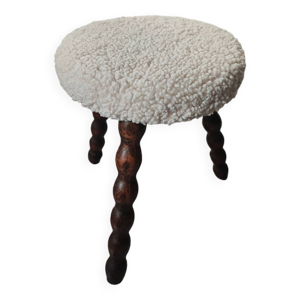 Petit tabouret tripode