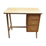 Child desk
