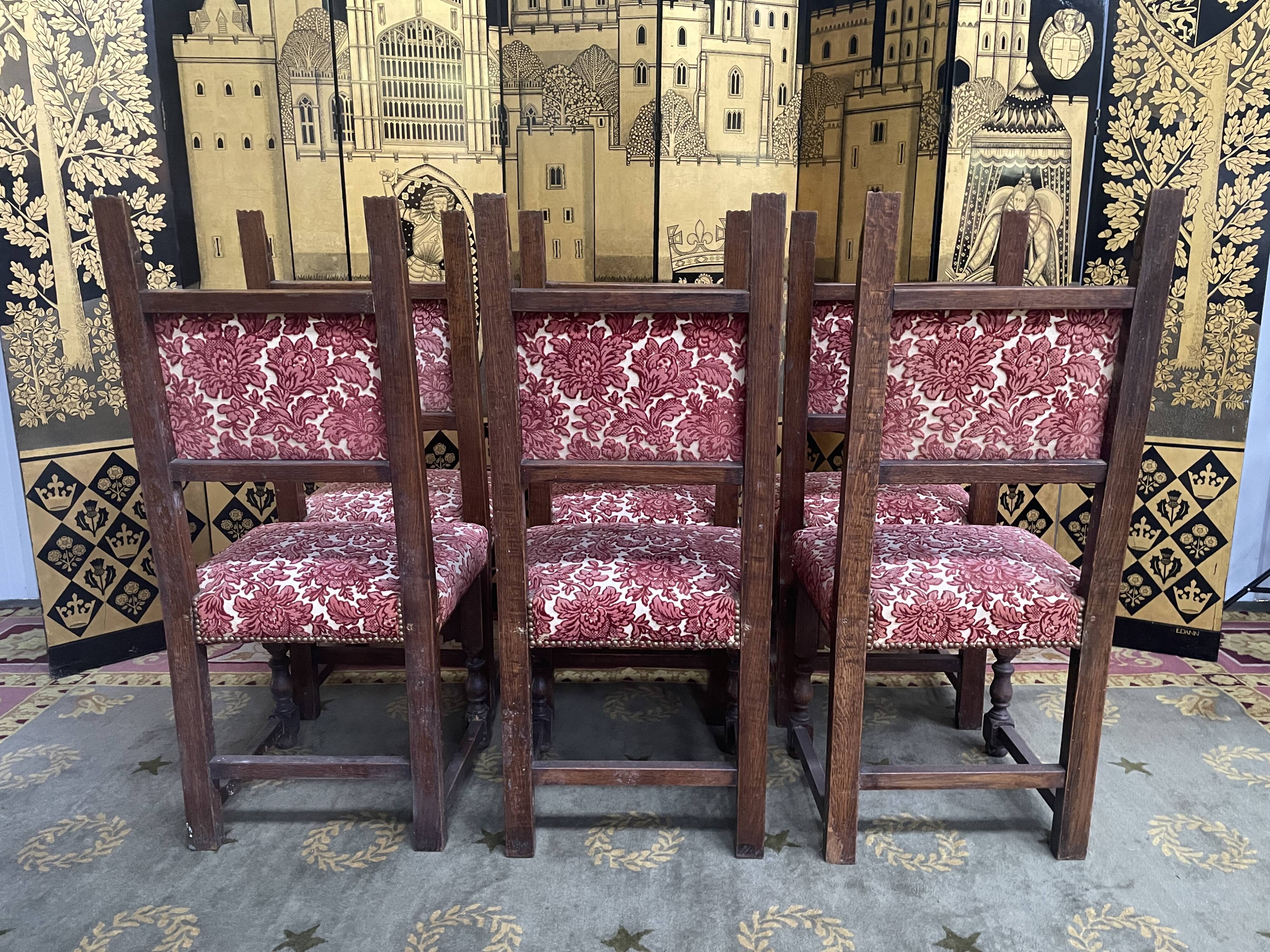 Suite of 6 Renaissance style chairs - High Period