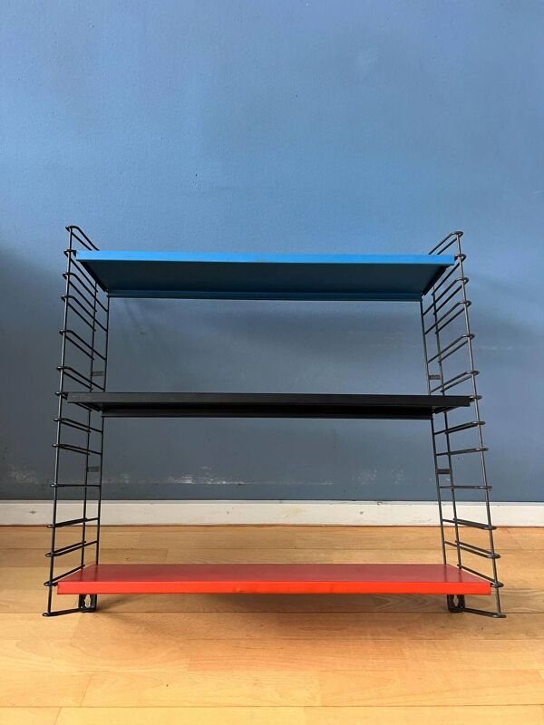 Étagère murale modulaire vintage Tomado en métal bleu, noir et rouge