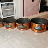 Set of 7 copper pans / brass handle