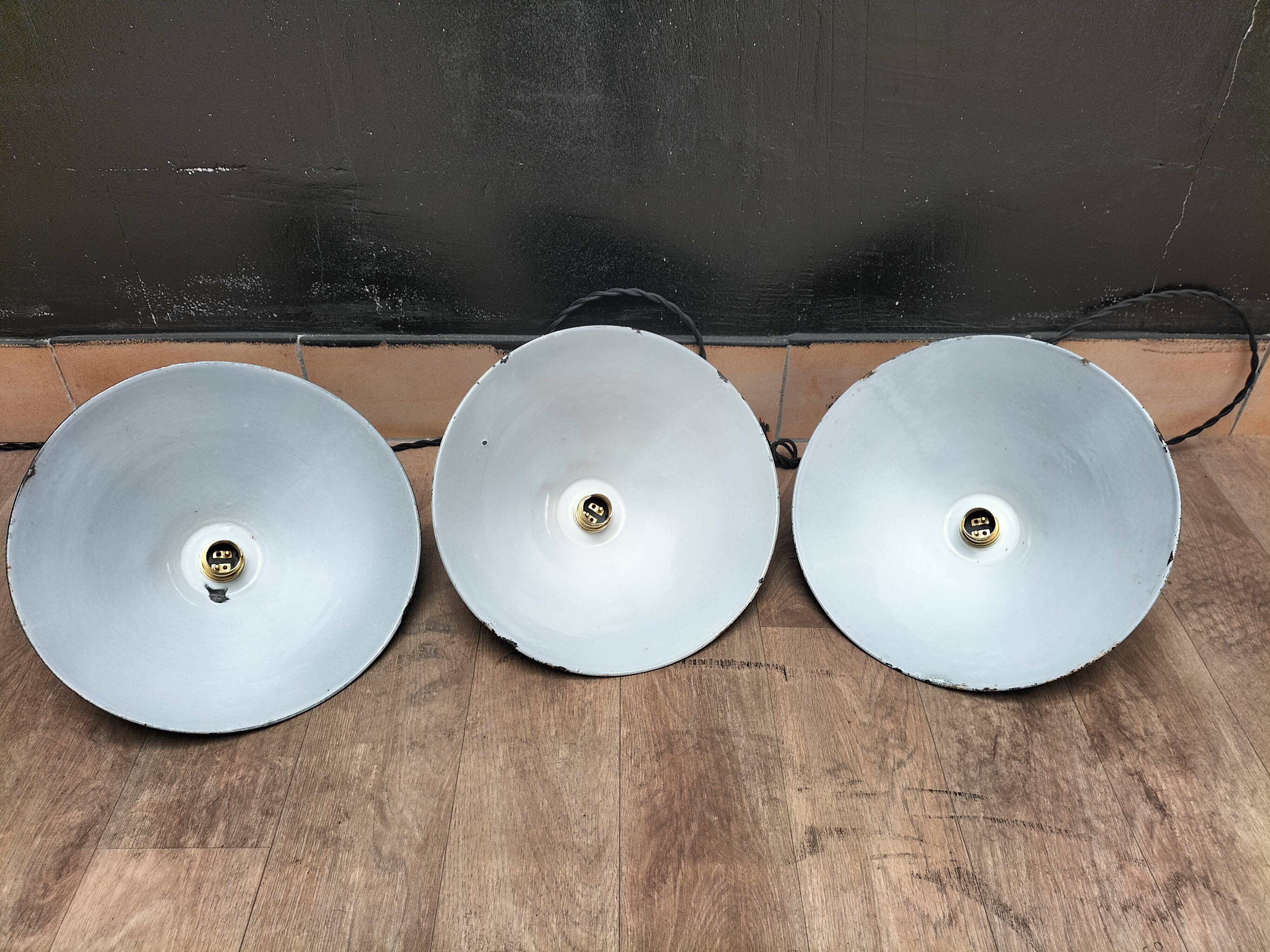 Enameled sheet metal cone pendants